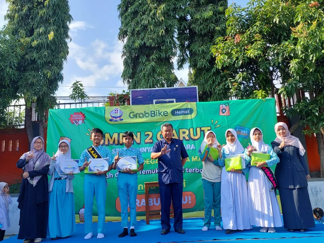 Kegiatan di perpustakaan