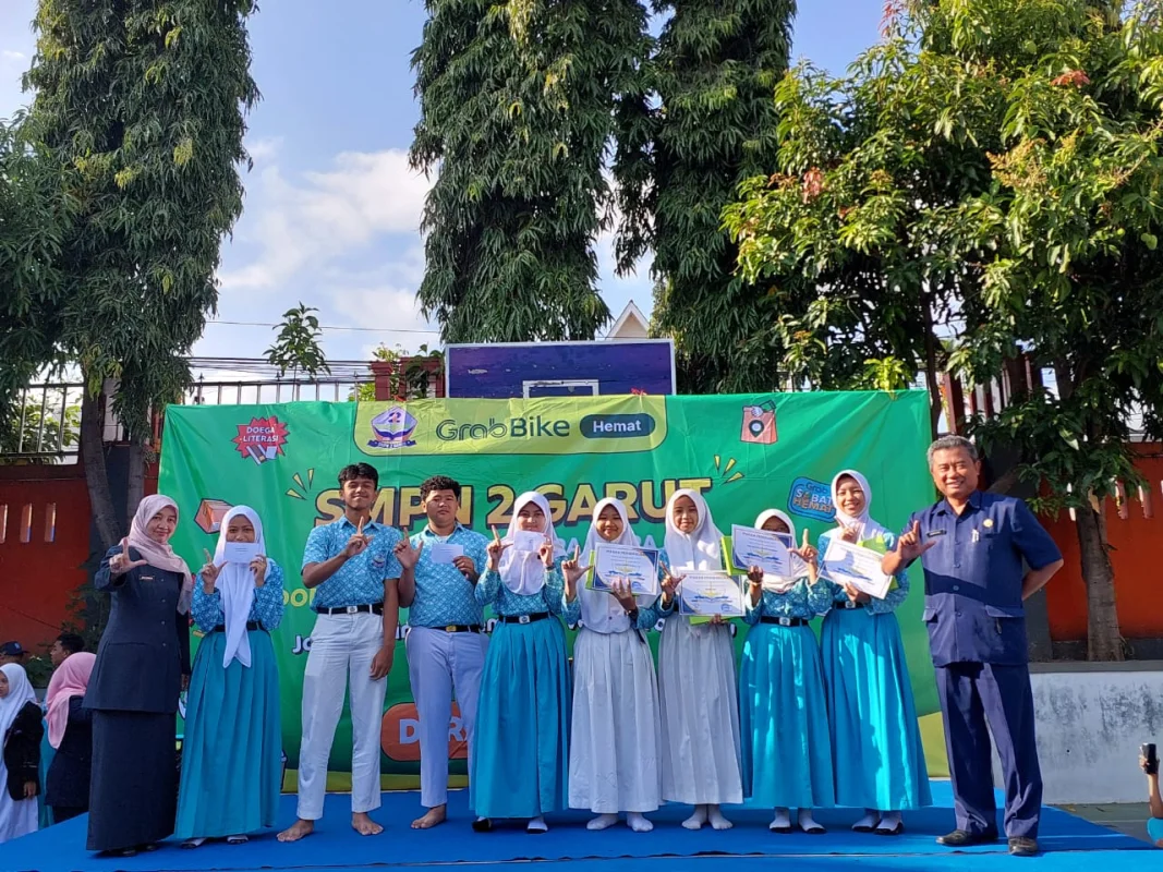 Kegiatan di perpustakaan